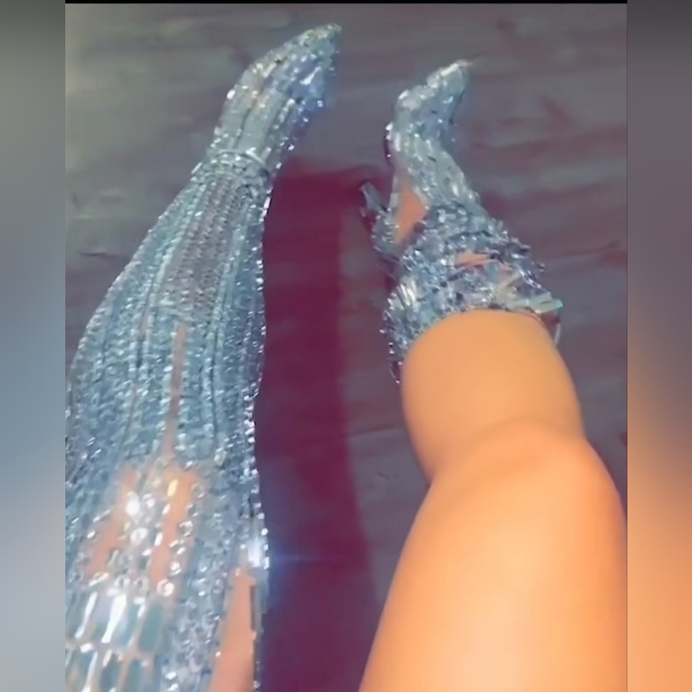 Custome made boots by katyaroulette